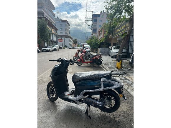 YUKİ GENTLE 50cc. B EHLİYETE UYGUN.