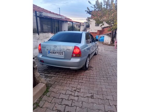 Sahibinden Hyundai Accent 1.3 Admire 2005 Model