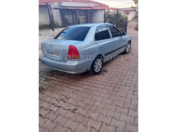 Sahibinden Hyundai Accent 1.3 Admire 2005 Model