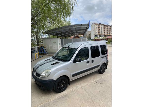 Sahibinden Renault Kangoo Multix 1.5 dCi Authentique 2011 Model 