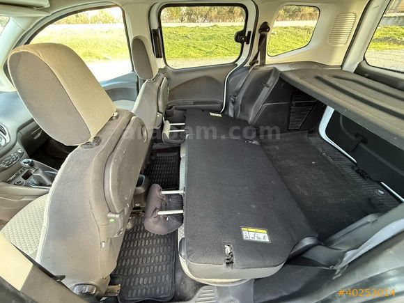 HARUN ÇAMKIRAN GALERİDEN FORD COURIER titanium plus