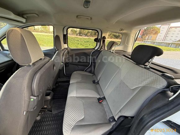HARUN ÇAMKIRAN GALERİDEN FORD COURIER titanium plus