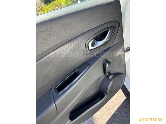 RENAULT CLİO SPORT TOURER 1.5