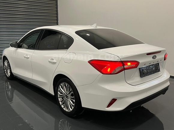 FIRSAT:2020 FOCUS TİTANİUM+G.GÖRÜŞ+KEYLESS+0.99ORAN+K/KTAKSİT