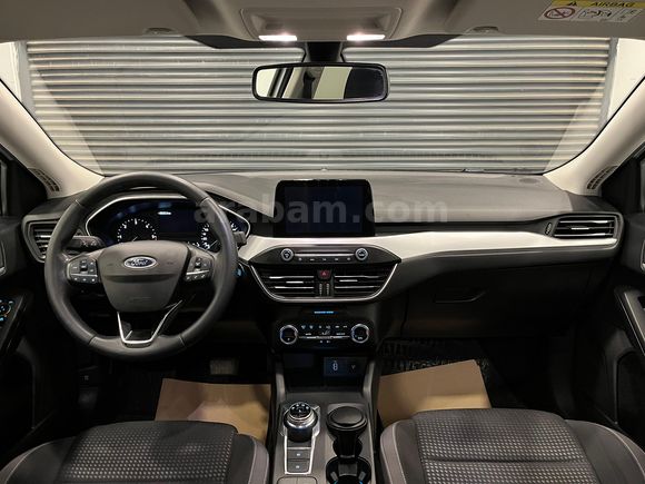 FIRSAT:2020 FOCUS TİTANİUM+G.GÖRÜŞ+KEYLESS+0.99ORAN+K/KTAKSİT