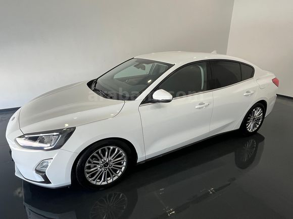 FIRSAT:2020 FOCUS TİTANİUM+G.GÖRÜŞ+KEYLESS+0.99ORAN+K/KTAKSİT