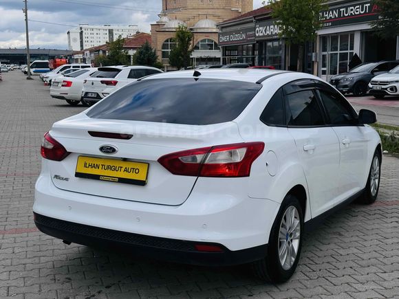 Ford Focus 1.6 TDCi Trend X 2014 Model 116.261 ORJINAL