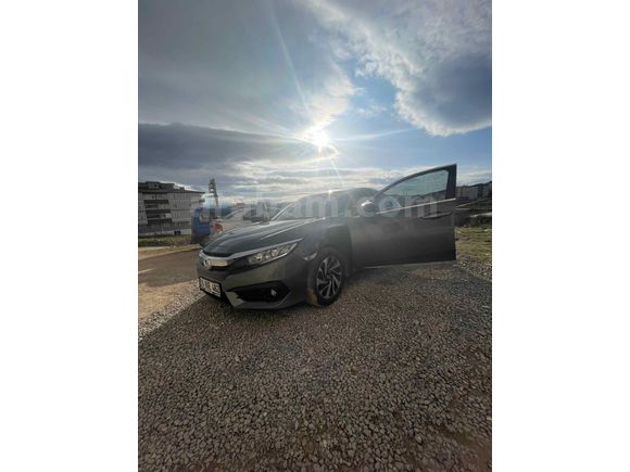 Sahibinden Honda Civic 1.6i DTEC Elegance 2018 Model 