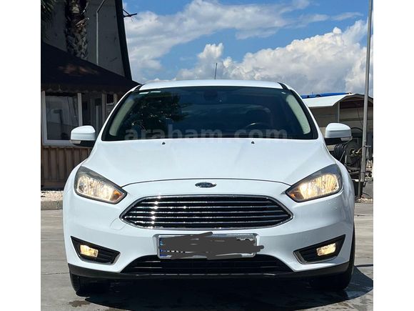 Sahibinden Ford Focus 1.6 Ti-VCT Style 2015 Model