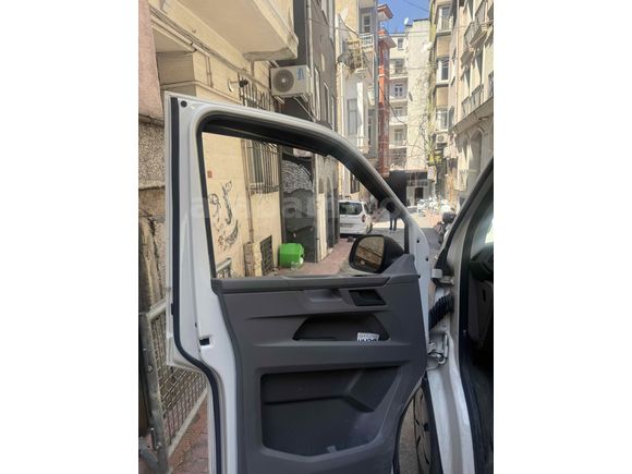 Sahibinden Volkswagen Transporter 2.0 TDI Panelvan 2023 Model 