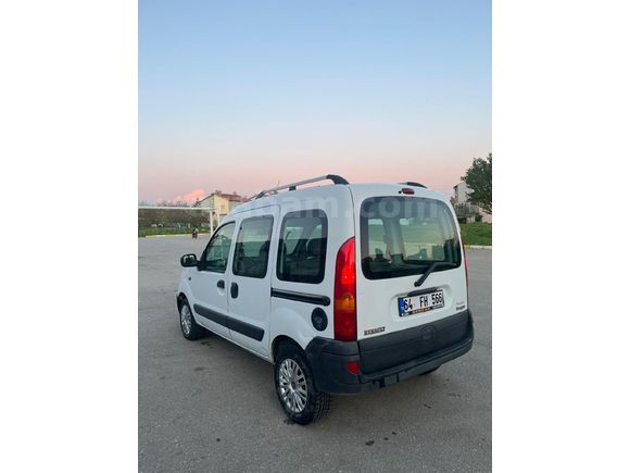 Sahibinden Renault Kangoo Multix 1.5 dCi Authentique 2004 Model Uşak