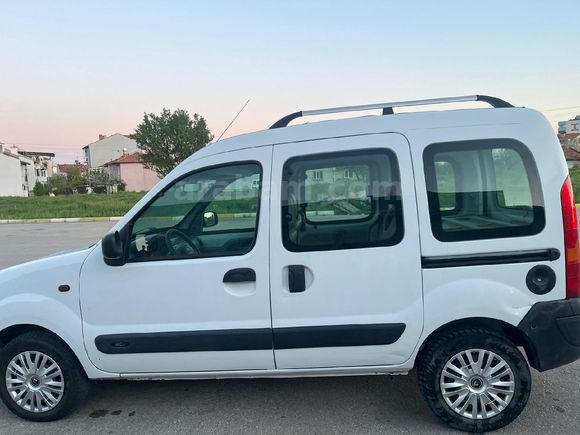 Sahibinden Renault Kangoo Multix 1.5 dCi Authentique 2004 Model Uşak