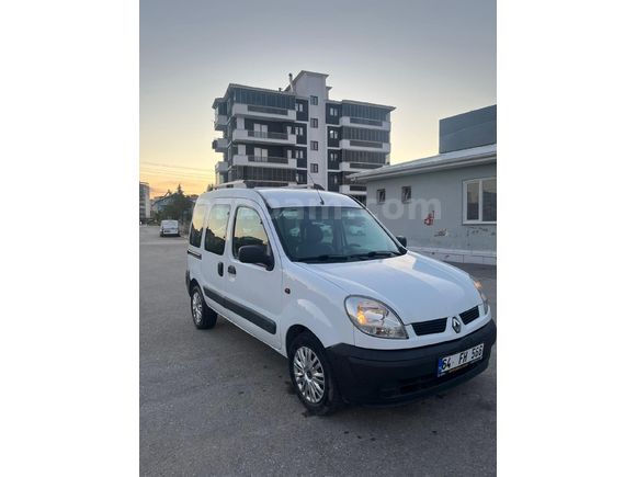 Sahibinden Renault Kangoo Multix 1.5 dCi Authentique 2004 Model Uşak