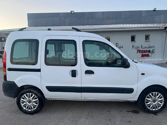 Sahibinden Renault Kangoo Multix 1.5 dCi Authentique 2004 Model Uşak