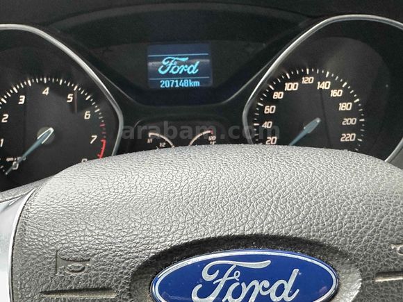 Sahibinden Ford Focus 1.6 Ti-VCT Trend    X 2011 model
