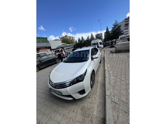 Sahibinden Toyota Corolla 1.4 D-4D Premium 2014 Model triger baskı balata bütün bakımları yenı yapıldı 