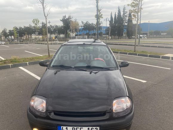 Acilinden Renault Clio 1.6 16v RXT 2000 Model