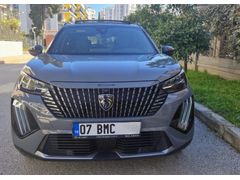 İlk sahibinden 22700 km Peugeot 2008 GT1.2 PureTech GT 2023 Model