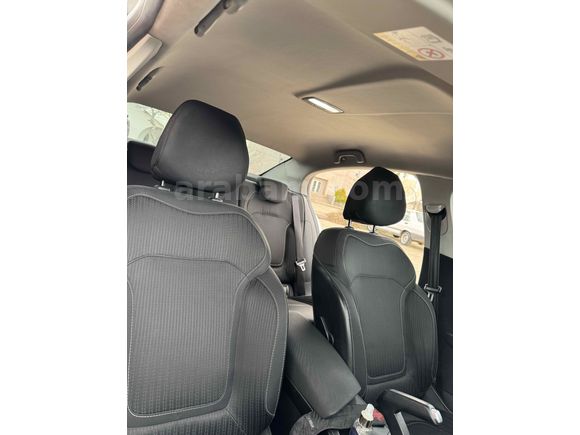 Sahibinden Renault Megane 1.5 Blue DCI Touch 2020 Model 