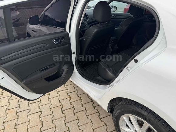 Sahibinden Renault Megane 1.5 Blue DCI Touch 2020 Model 