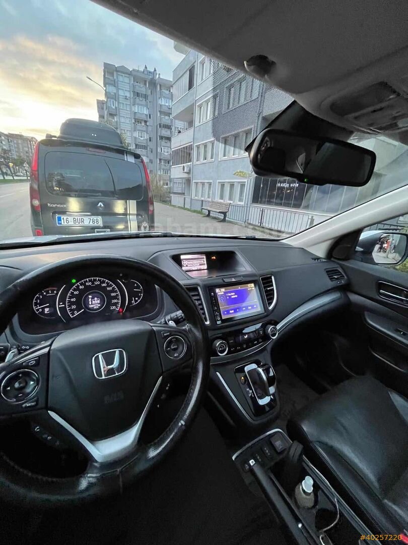 Galeriden Honda CR-V 1.6 i-DTEC Executive 2017 Model Bursa 124.000 km Beyaz 3