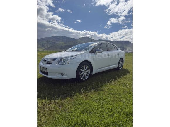 Sahibinden Toyota Avensis 1.8 Elegant Extra 2011 Model 