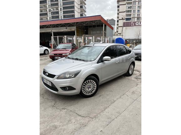 Sahibinden Ford Focus 1.6 Ti-VCT Titanium 2010 Model  283.000 km Gri (Gümüş)