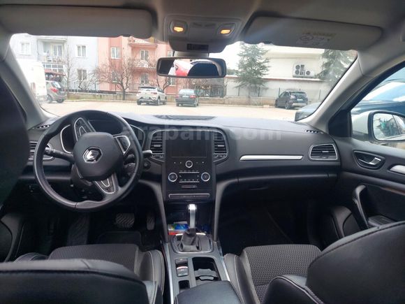 Sahibinden Renault Megane 1.3 TCe Icon 2020 Model