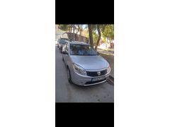 Sahibinden Dacia Sandero 1.2 Ambiance 2012 Model  175.000 km Gri (Gümüş)