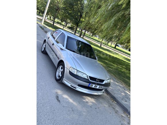 Sahibinden Opel Vectra 1.6 GL 1998 Model 