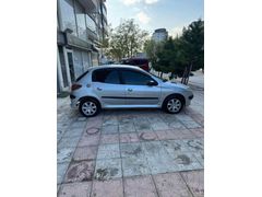 Bayan dan Sahibinden  Peugeot 206 1.4 X-Design 2005 Model 