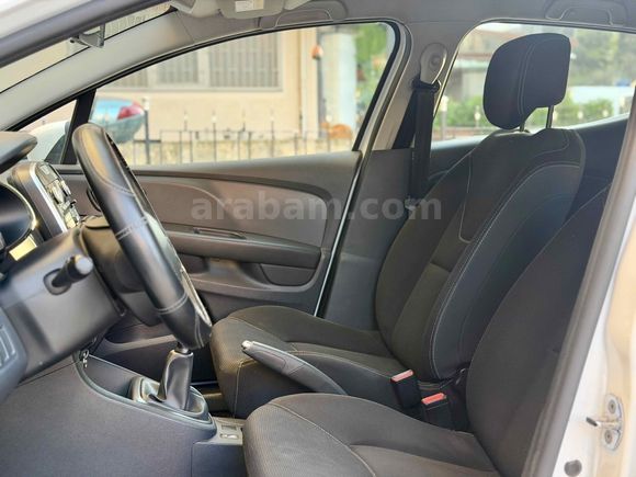 ÖzÖz AUTO'DAN %20 PEŞİNAT 3 AY ERTELEMELİ SENETLİ TAKSİTLİ KREDİ