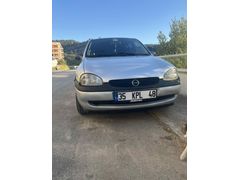 Temiz aile arabası 