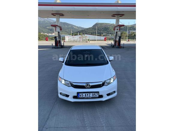 Sahibinden Honda Civic 1.6i VTEC Dream 2013 Model 