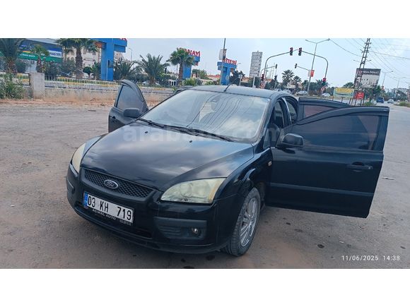 Kısa süreliğine Uygun Bakımlı Ford Focus 1.6 LPG+Benzin
