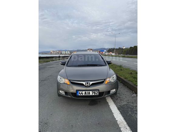 Sahibinden Honda Civic 1.6 Elegance 2007 Model Trabzon 161.000 km Gri (titanyum)