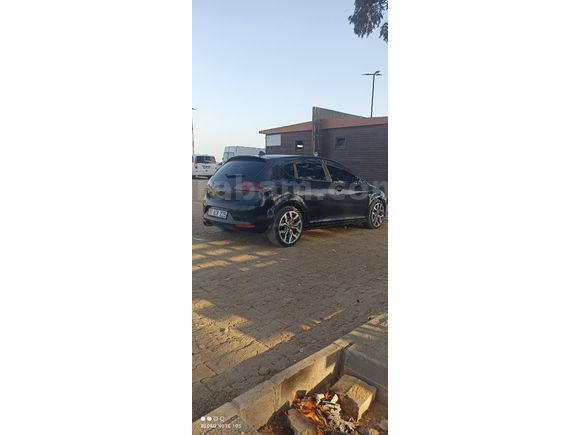 Sahibinden Seat Leon 1.6 Stylance 2007 Model Antalya 235.000 km Siyah