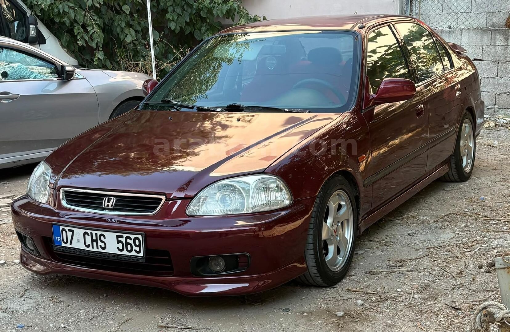 Sahibinden Honda Civic 1.6 i ES 1999 Model Antalya 367.000 km Bordo 4