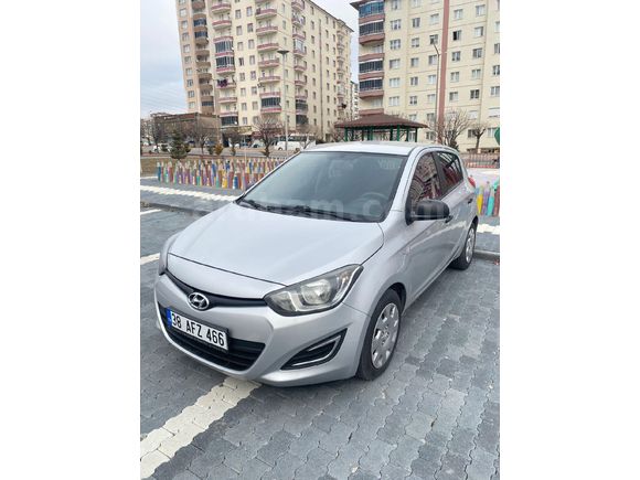Sahibinden Hyundai i20 1.4 CRDi Jump 2012 Model