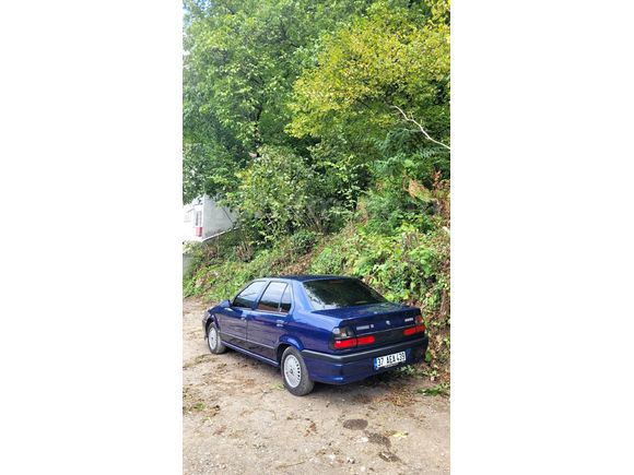 Sahibinden Renault R 19 1.6 Europa iE 2000 Model  163.000 km Lacivert