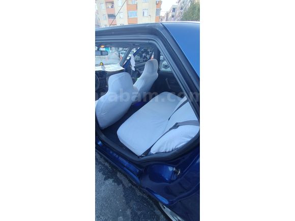 Sahibinden Renault R 19 1.6 Europa iE 2000 Model  163.000 km Lacivert