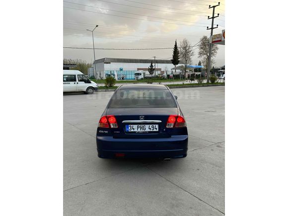 Sahibinden Honda Civic 1.6i VTEC ls 2004 Model  259.000 km Lacivert