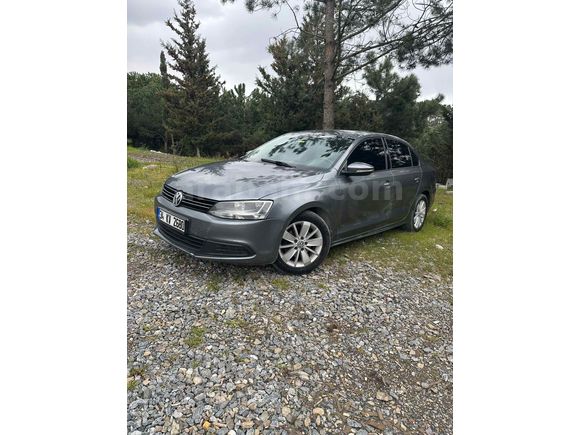 Acilll sahibinden  düşük km li jetta