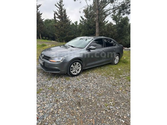 Acilll sahibinden  düşük km li jetta