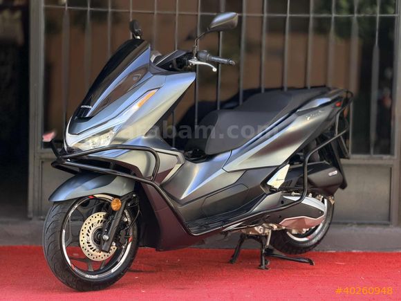 Hatasız kazasız yeni kasa aksesuarlı Pcx std