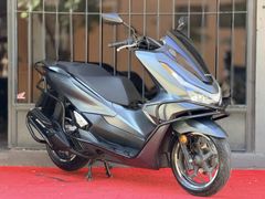 Hatasız kazasız yeni kasa aksesuarlı Pcx std