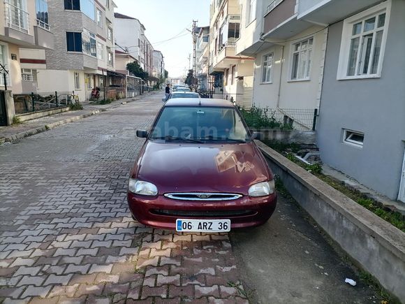 Sahibinden Ford Escort 1.6 CLX 1999 Model Sinop