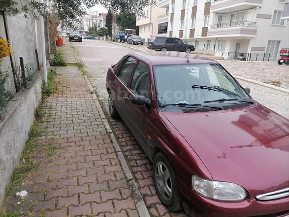 Sahibinden Ford Escort 1.6 CLX 1999 Model Sinop