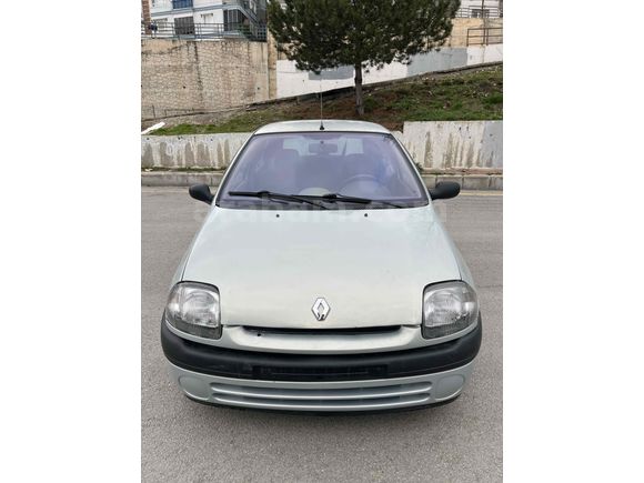 Sahibinden Renault Clio 1.4 RXT 2001 Model 