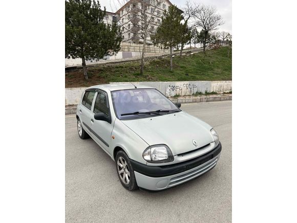 Sahibinden Renault Clio 1.4 RXT 2001 Model 